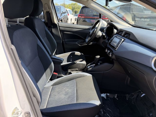 Used 2024 Nissan Versa SV FWD image 12