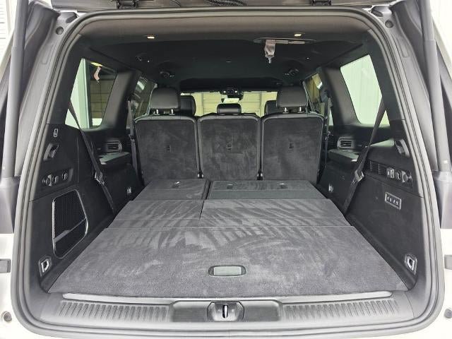 Used 2025 Jeep Wagoneer Series II w/ 8-Passenger Seating Package AWD/4WD image 35
