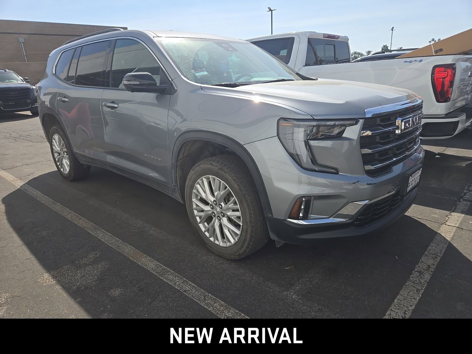 Certified 2024 GMC Acadia Elevation image 3