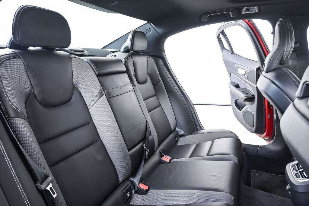 Used 2020 Volvo S60 T5 R-Design FWD image 21