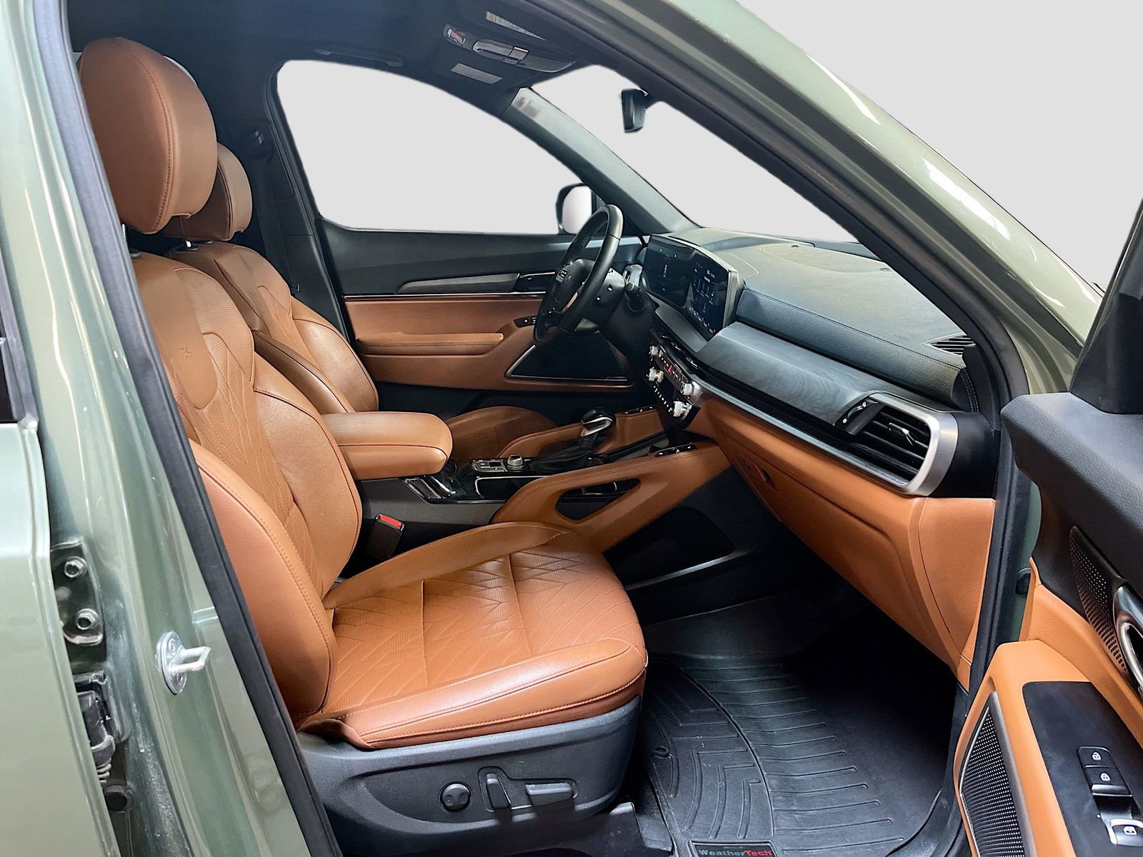 Used 2024 Kia Telluride EX X-Line AWD/4WD image 30