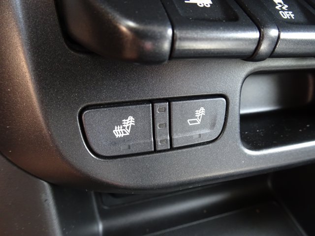 Used 2022 Chevrolet Colorado Z71 AWD/4WD image 26