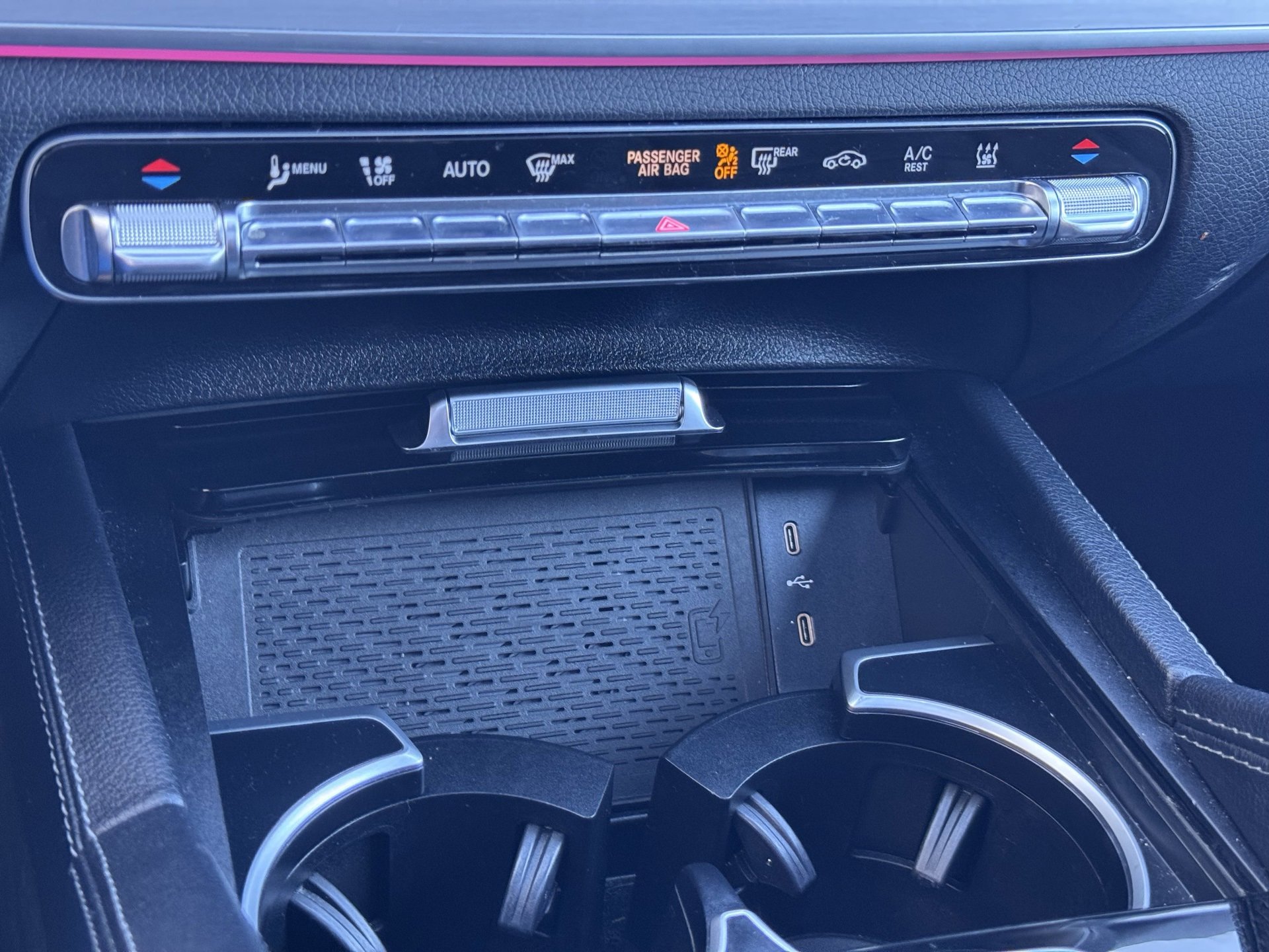 Used 2024 Mercedes-Benz GLE 450e 4MATIC image 28