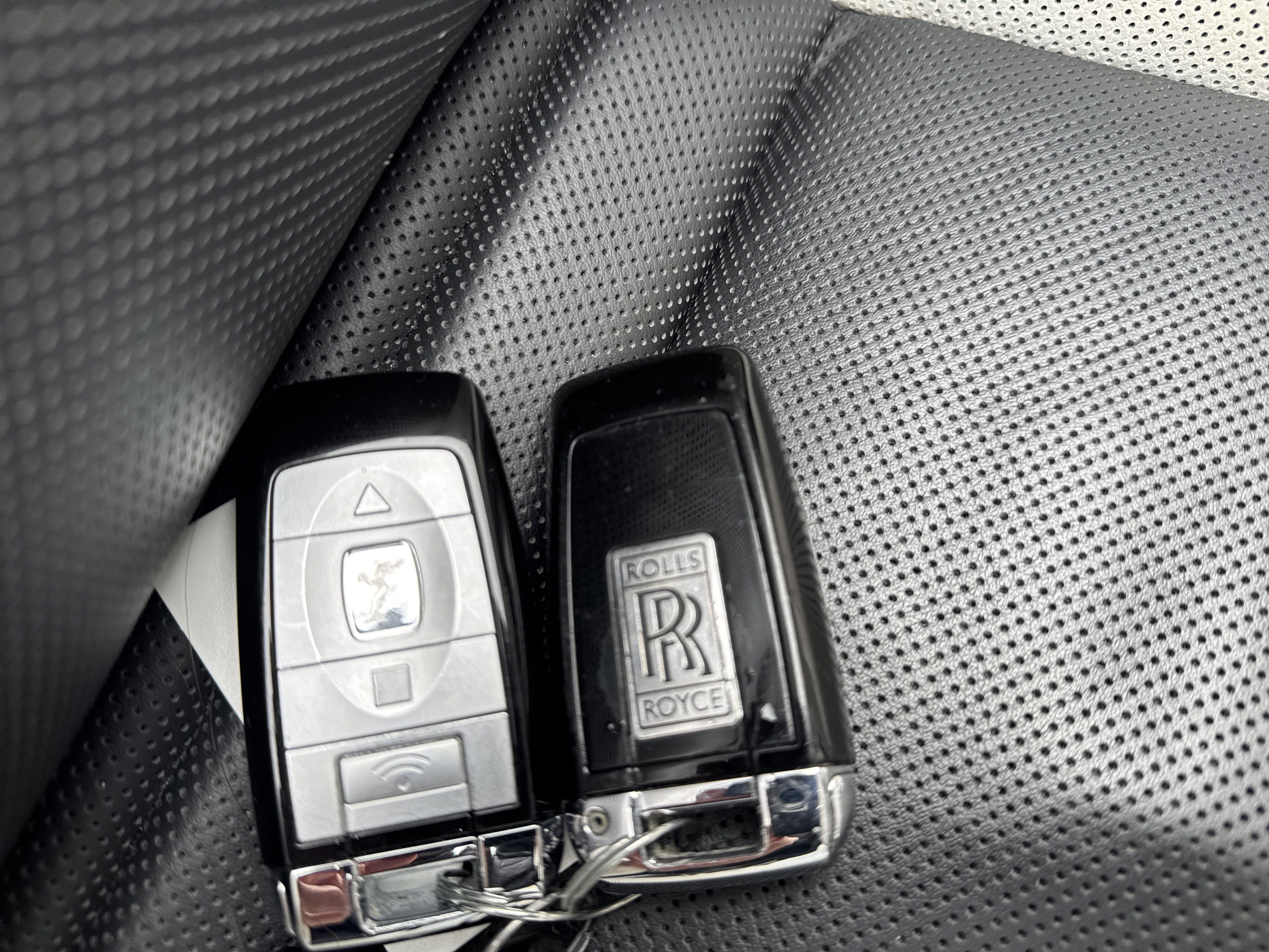 Certified 2021 Rolls-Royce Dawn image 28