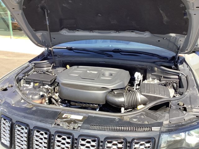 Used 2019 Jeep Grand Cherokee Altitude AWD/4WD image 44