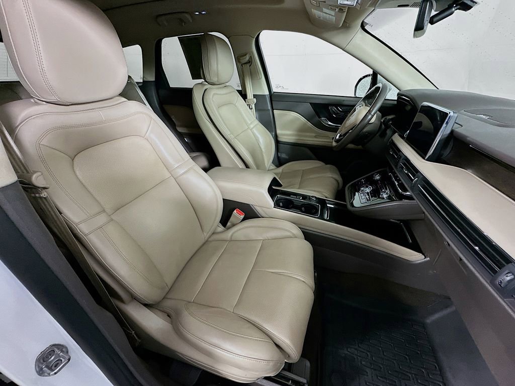 Used 2022 Lincoln Corsair Reserve w/ Equipment Group 201A image 36