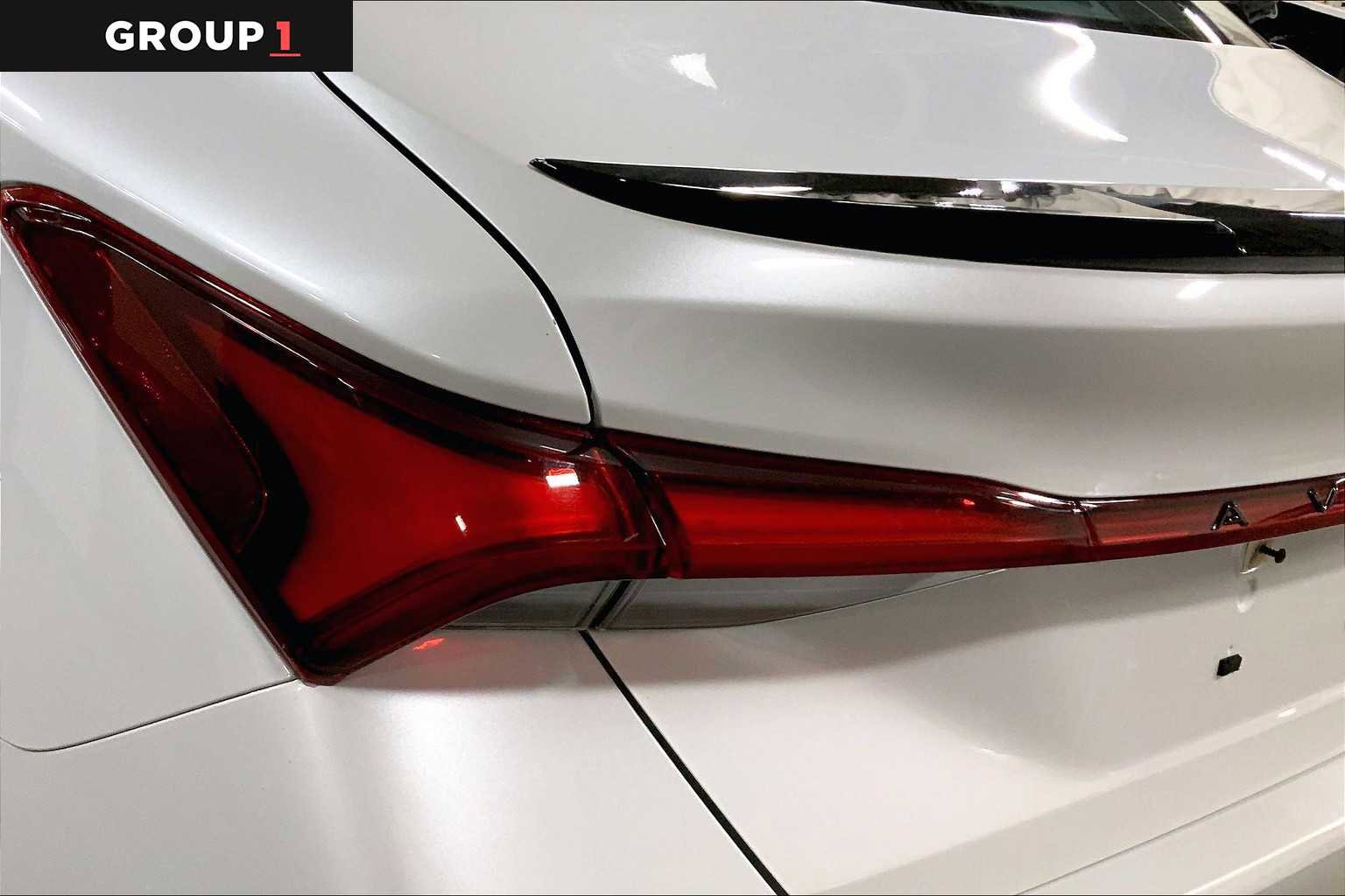 Used 2020 Toyota Avalon XSE w/ Carpet Mat Package image 28