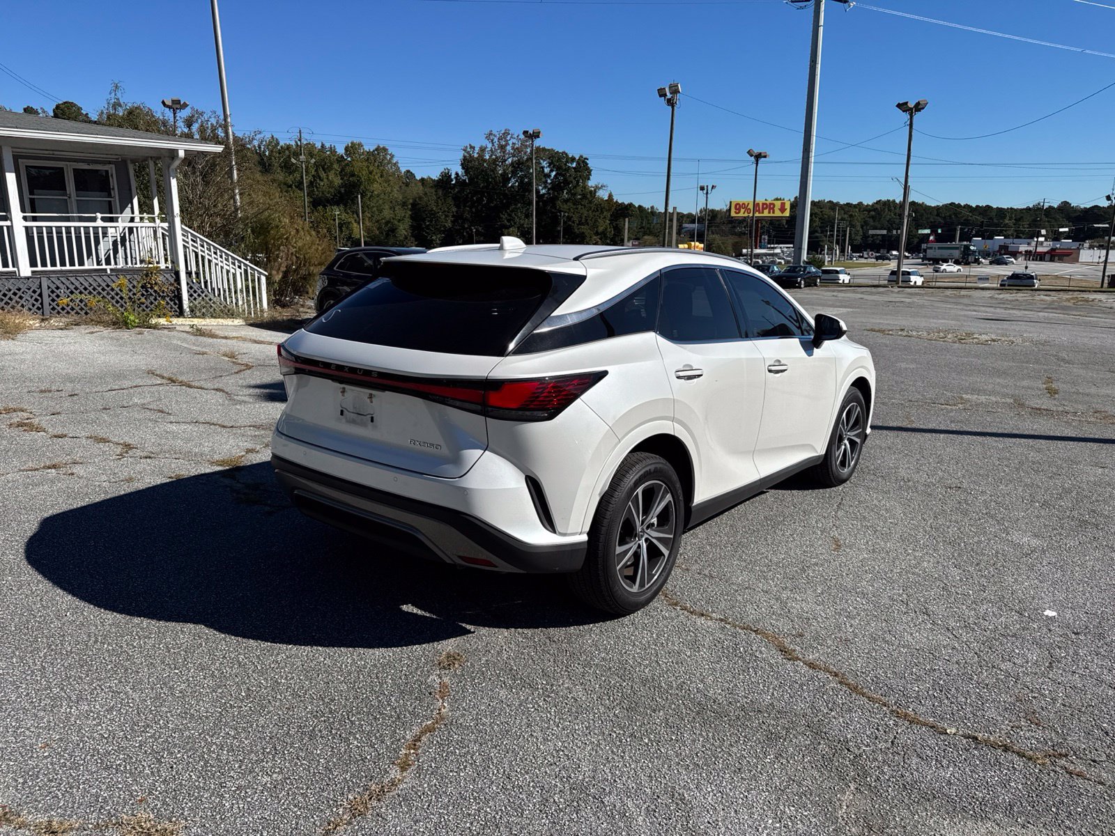 Used 2024 Lexus RX 350 Premium w/ Accessory Package (Z1) FWD image 4
