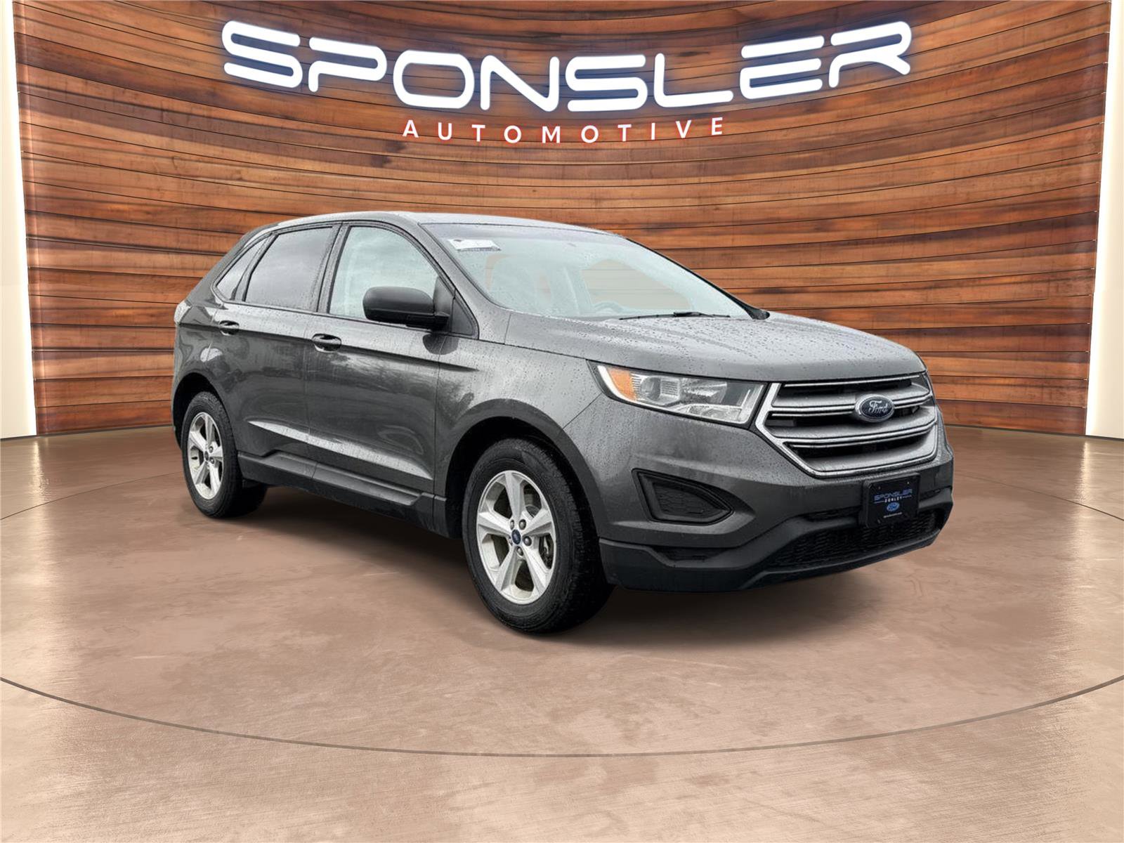 Used 2017 Ford Edge SE image 8