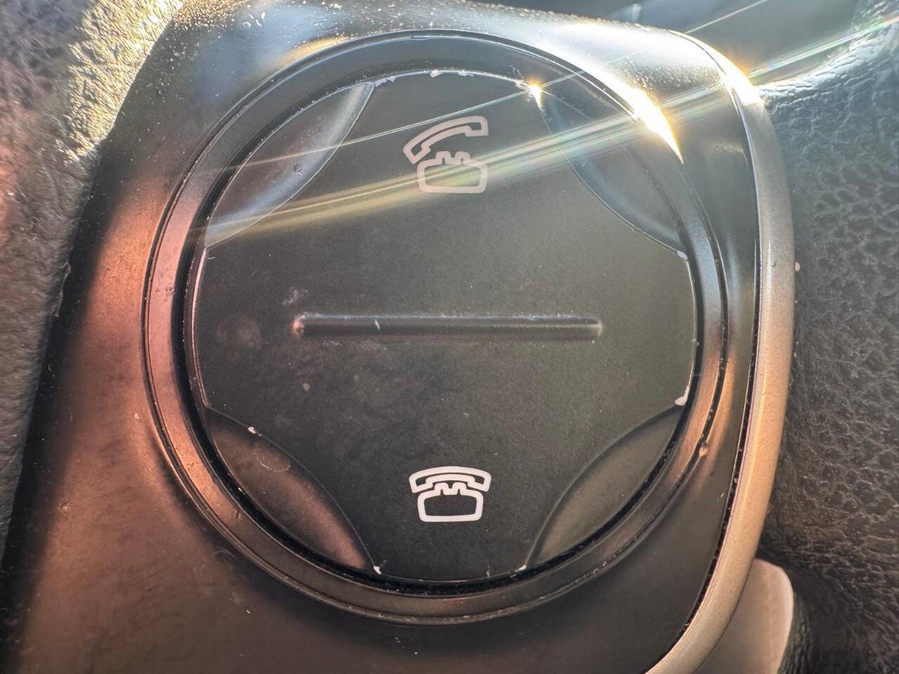 Used 2014 Toyota Camry LE FWD image 13