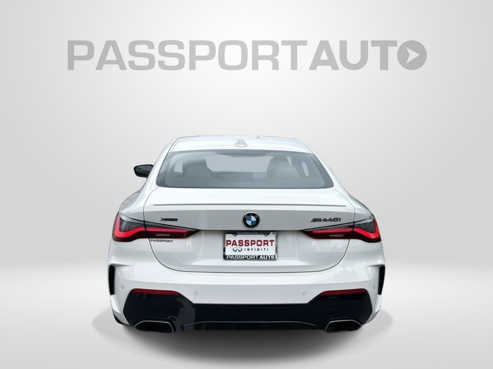 Used 2024 BMW 440i xDrive Coupe w/ Premium Package AWD/4WD image 4