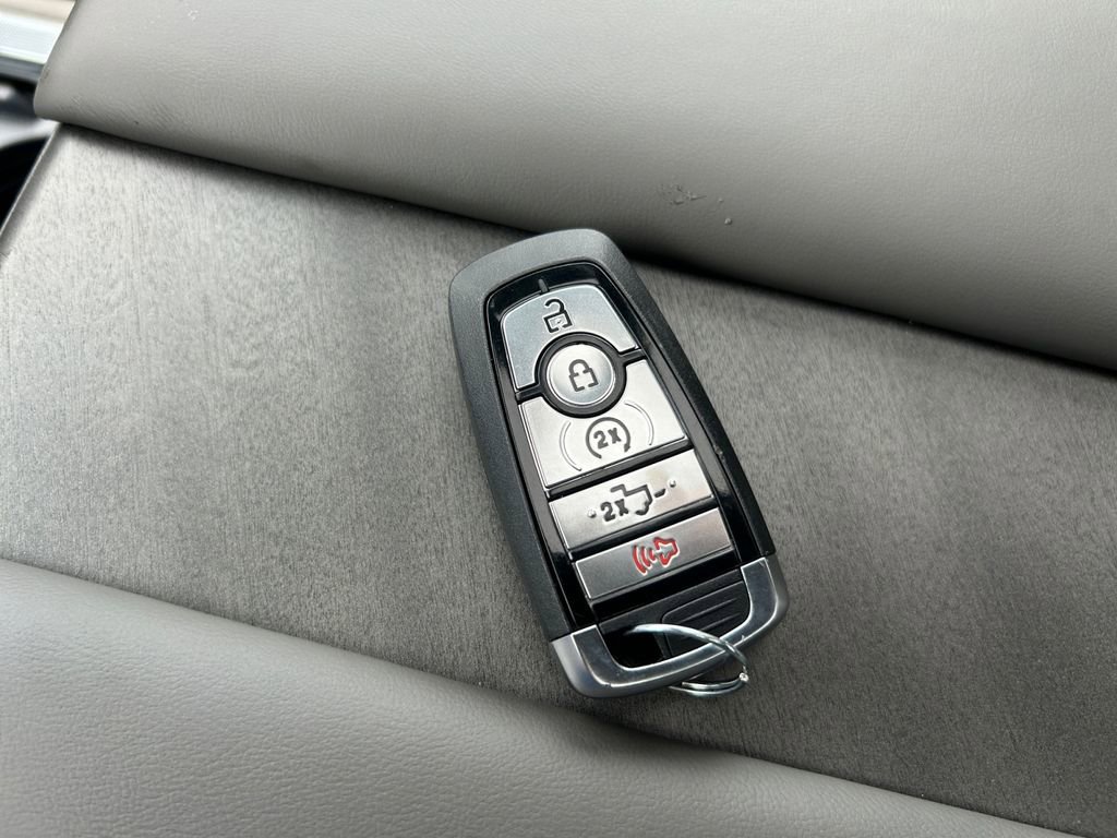 New 2026 Ford F350 Platinum w/ Platinum Plus Package AWD/4WD image 34