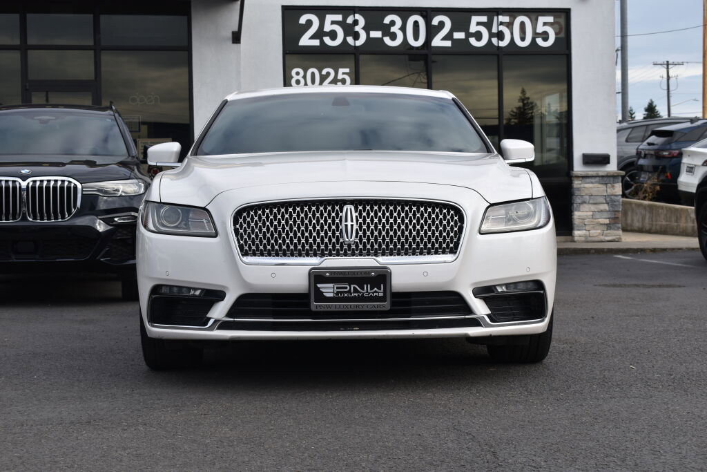Used 2017 Lincoln Continental Premiere image 4