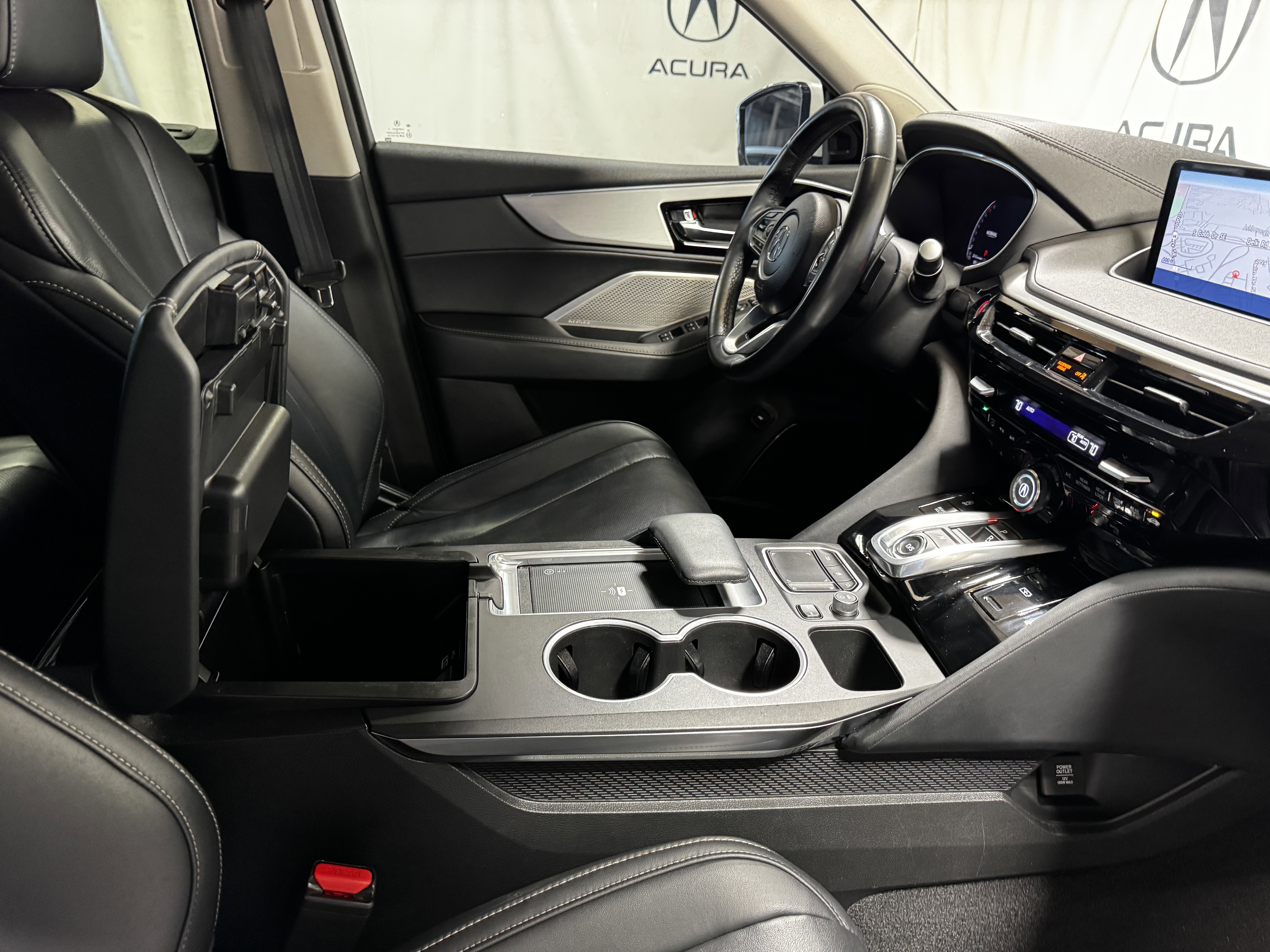Certified 2023 Acura MDX FWD w/ Technology Package image 34