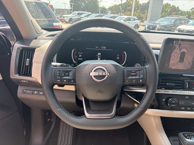 New 2026 Nissan Pathfinder SL FWD image 13