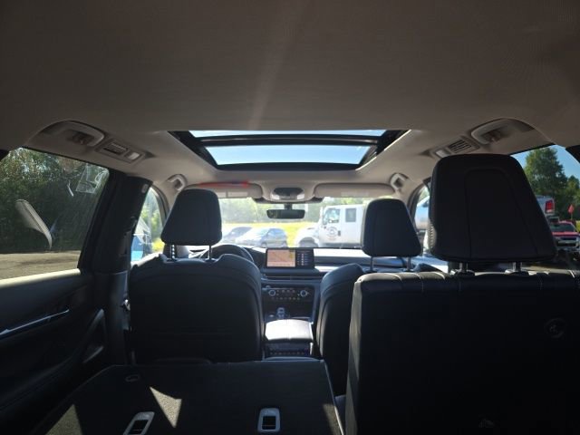 Used 2023 INFINITI QX60 Luxe image 44