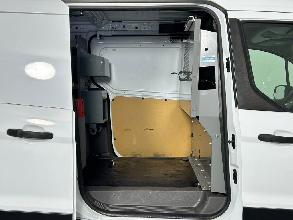 Used 2020 Ford Transit Connect XL image 11