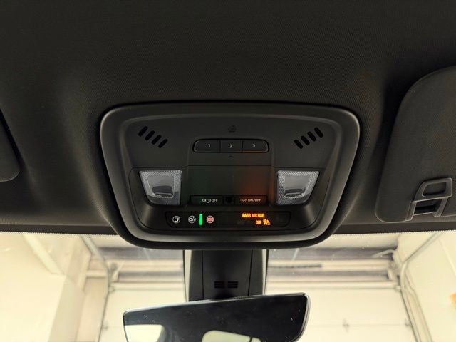 Certified 2022 Chevrolet Traverse RS image 22