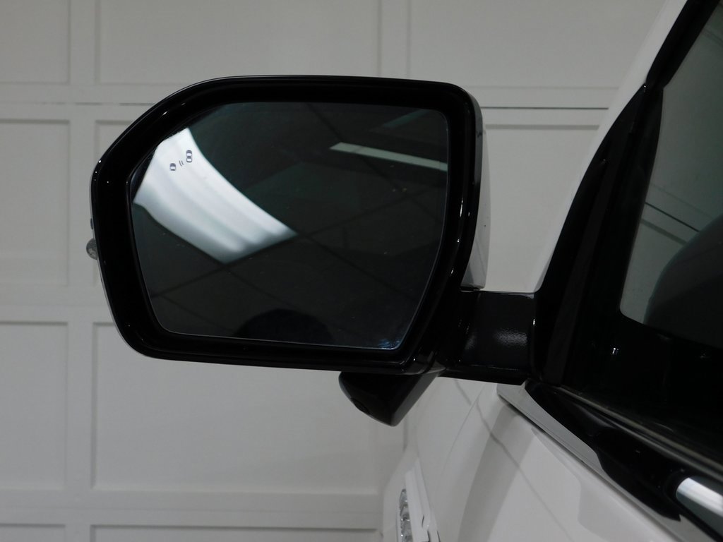 Used 2024 Lincoln Navigator Reserve w/ Equipment Group 201A image 26