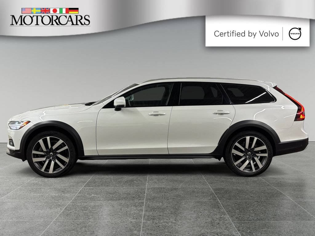 Used 2022 Volvo V90 B6 Cross Country w/ Advanced Package AWD/4WD image 6