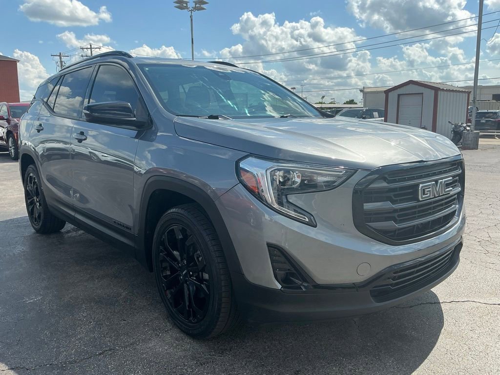 Used 2019 GMC Terrain SLT w/ Preferred Package FWD image 4