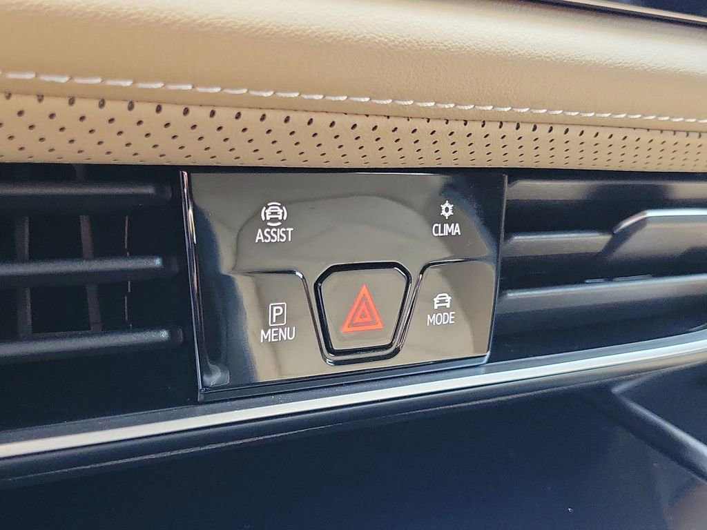 Used 2024 Volkswagen Atlas Cross Sport SE w/ Panoramic Sunroof Package FWD image 34