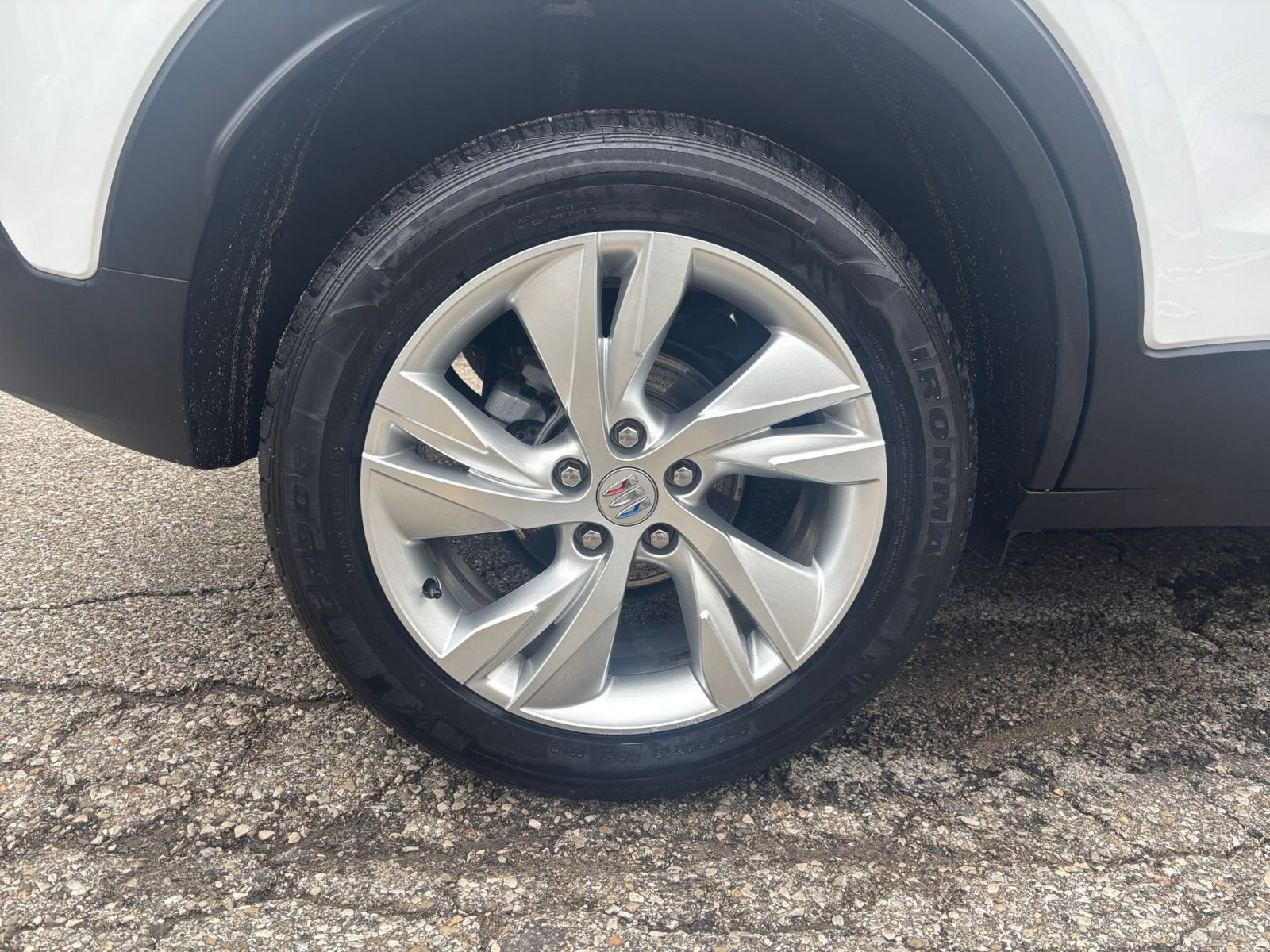 Used 2025 Buick Encore GX Preferred image 30