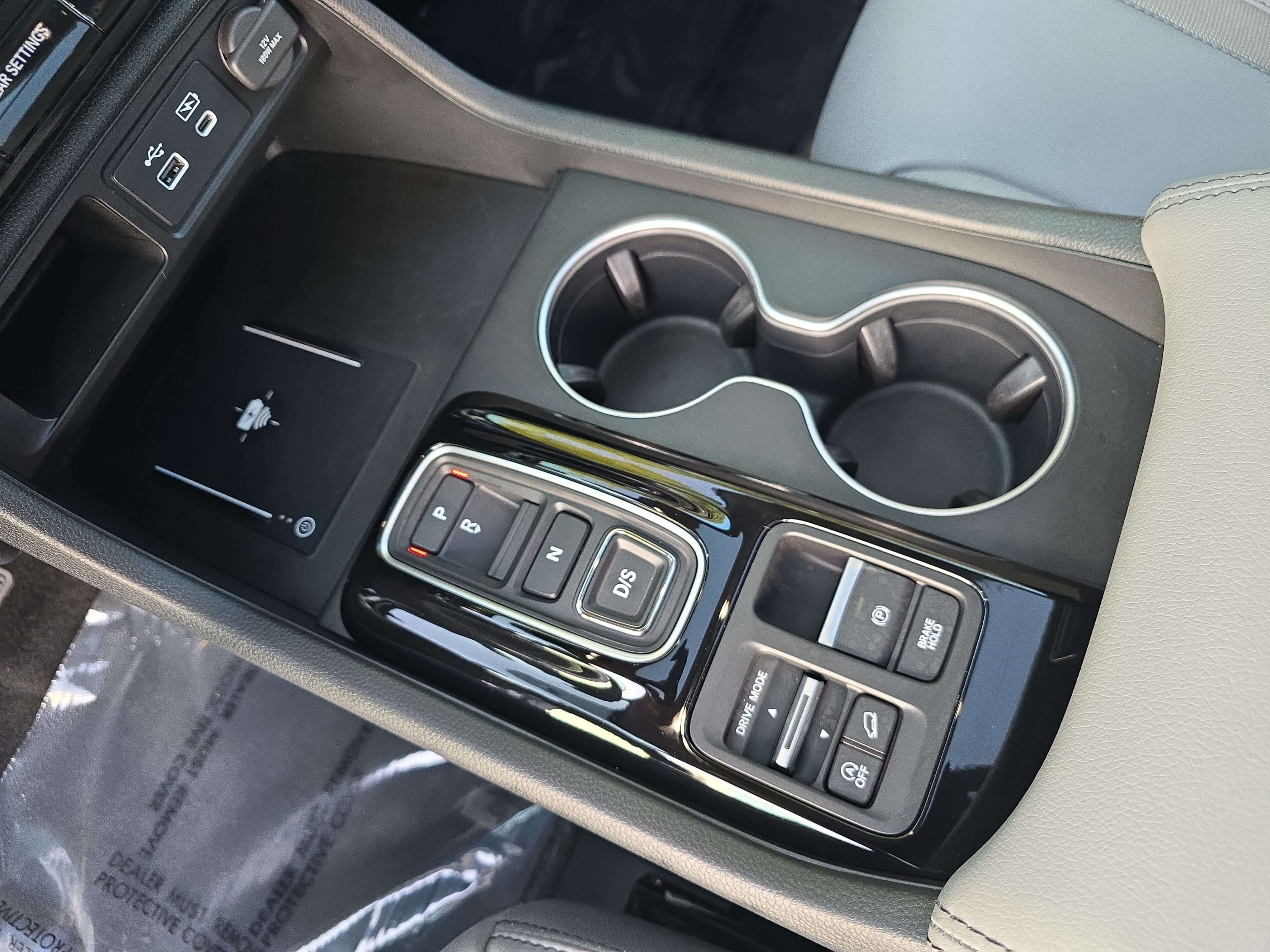 Used 2025 Honda Pilot Touring image 26