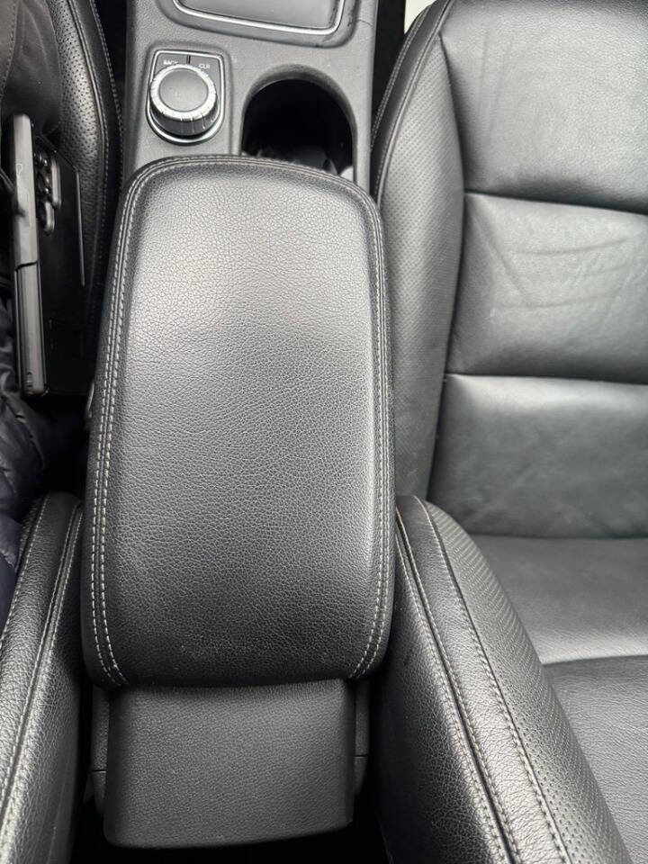 Used 2015 Mercedes-Benz GLA 45 AMG 4MATIC w/ Multimedia Package image 45