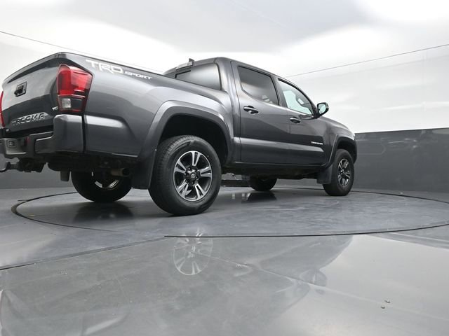 Used 2019 Toyota Tacoma TRD Sport image 39
