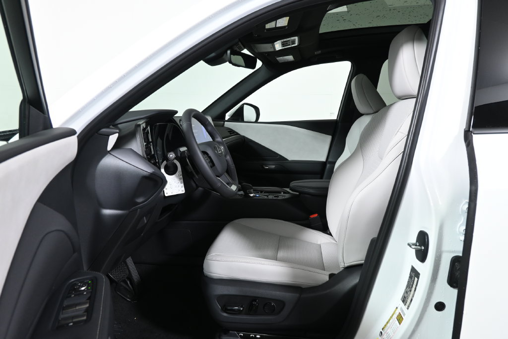 New 2026 Lexus TX 350 AWD w/ Technology Package image 3