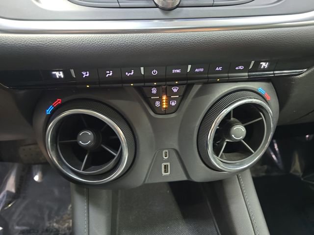 Used 2021 Chevrolet Blazer LT w/ LPO, Black Accent Package image 24