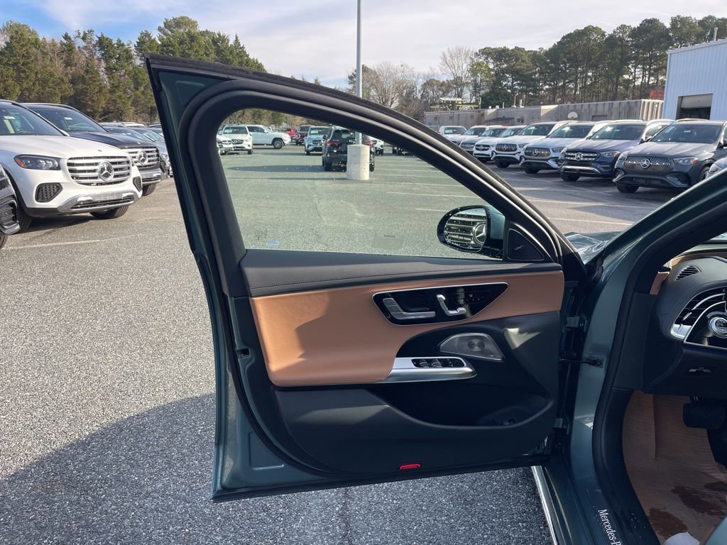 New 2026 Mercedes-Benz E 350 4MATIC Sedan image 21