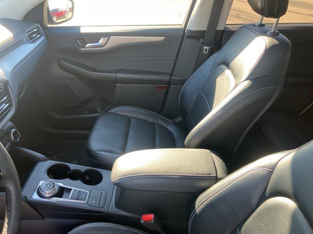 Used 2022 Ford Escape SEL image 13