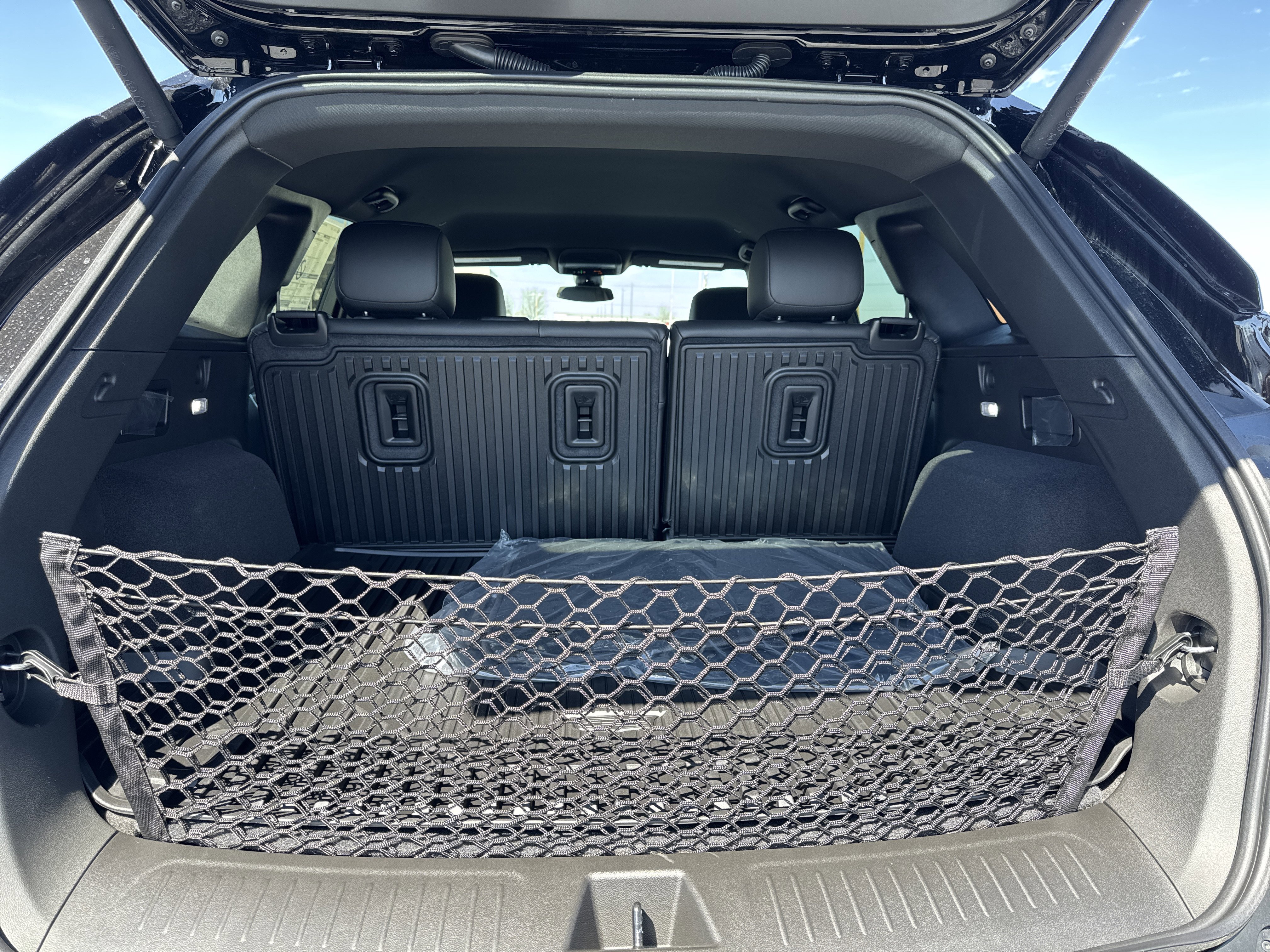 New 2026 Cadillac XT5 Luxury image 8