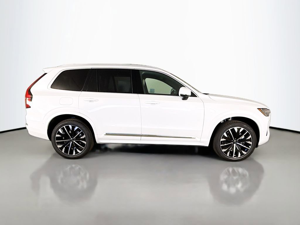 New 2026 Volvo XC90 B6 Plus w/ Protection Package Premier image 8
