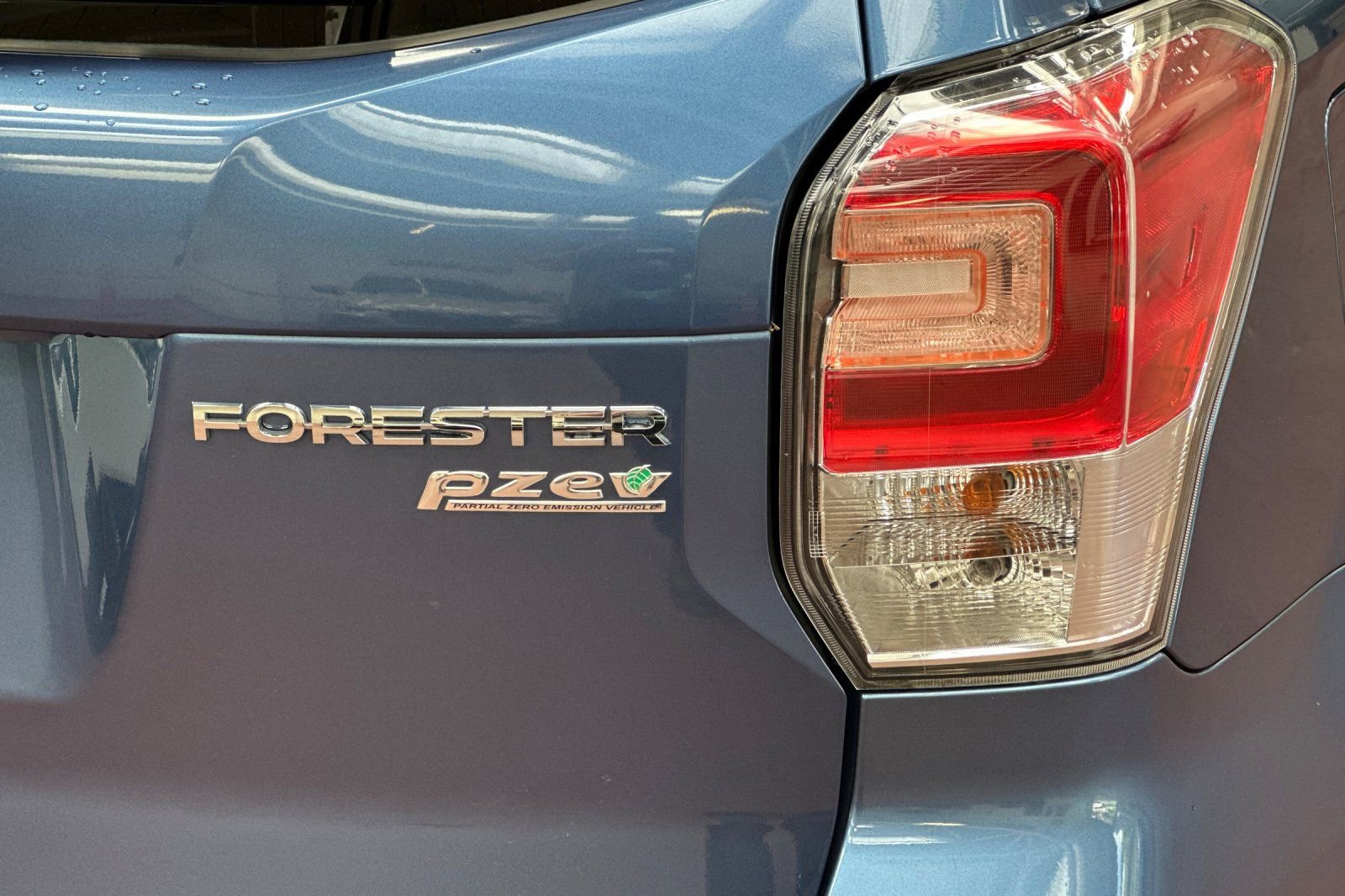 Used 2017 Subaru Forester 2.5i Limited AWD/4WD image 36