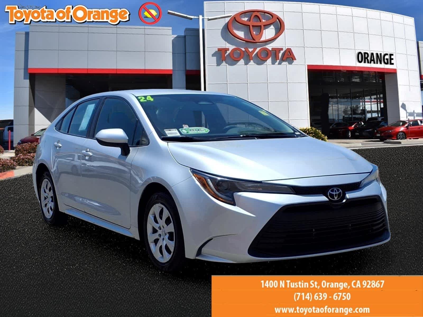 Used 2024 Toyota Corolla LE FWD image 1