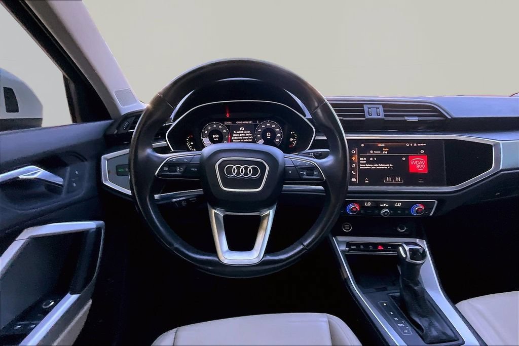 Used 2022 Audi Q3 2.0T Premium Plus w/ Premium Plus Package AWD/4WD image 8