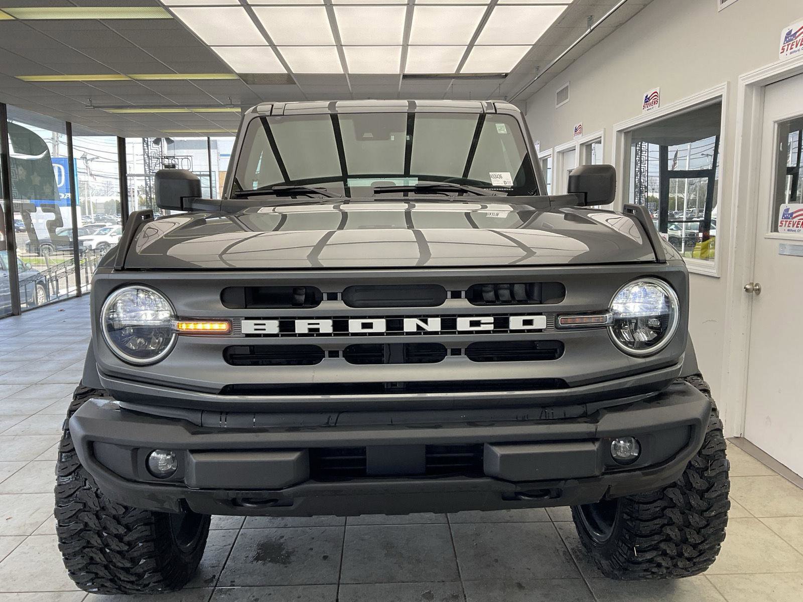 Used 2023 Ford Bronco Big Bend AWD/4WD image 2