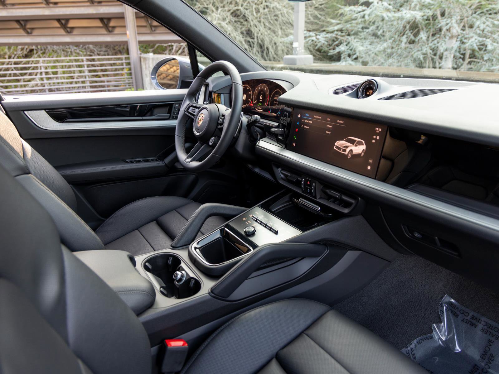 New 2025 Porsche Cayenne E-Hybrid image 50