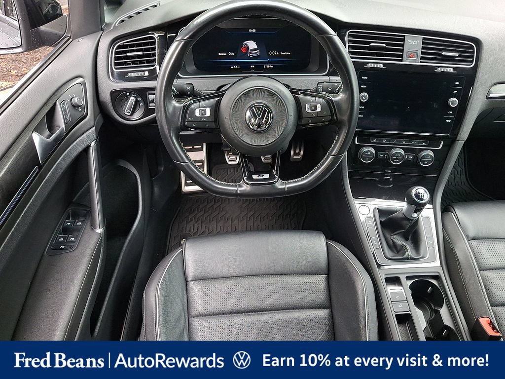 Used 2018 Volkswagen Golf R 4-Door AWD/4WD image 15