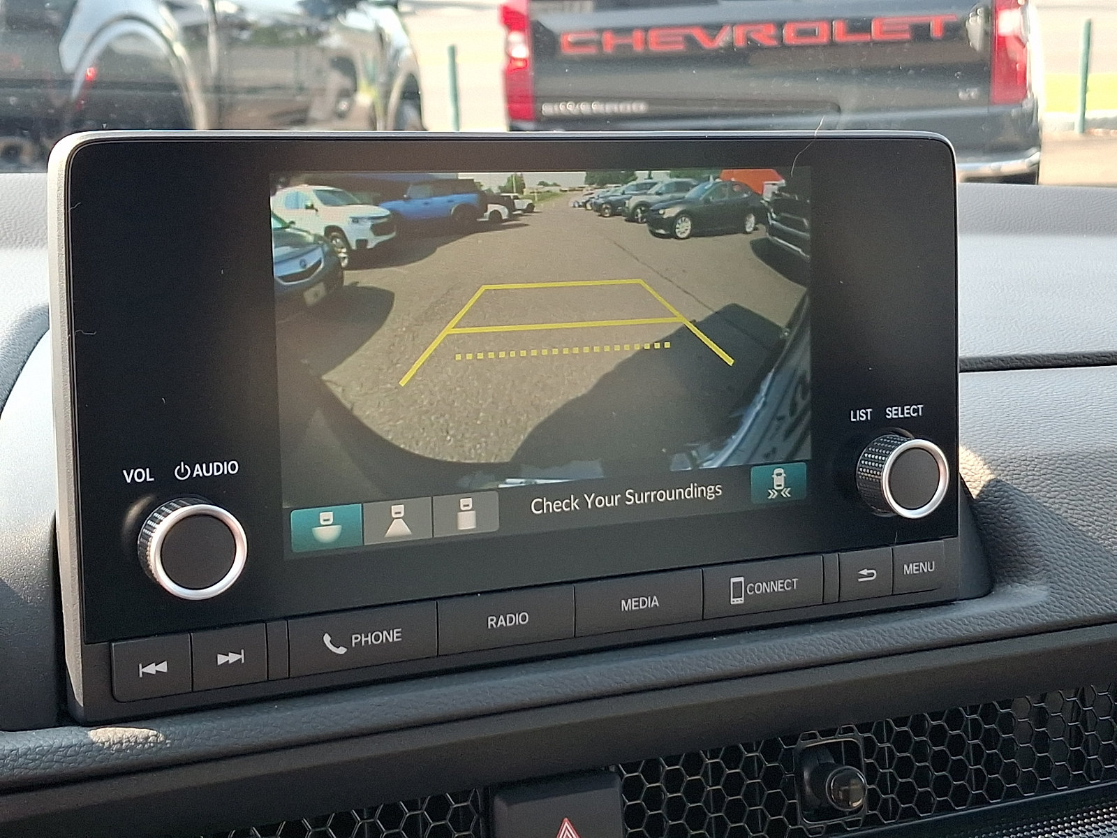 Used 2025 Honda CR-V EX image 18