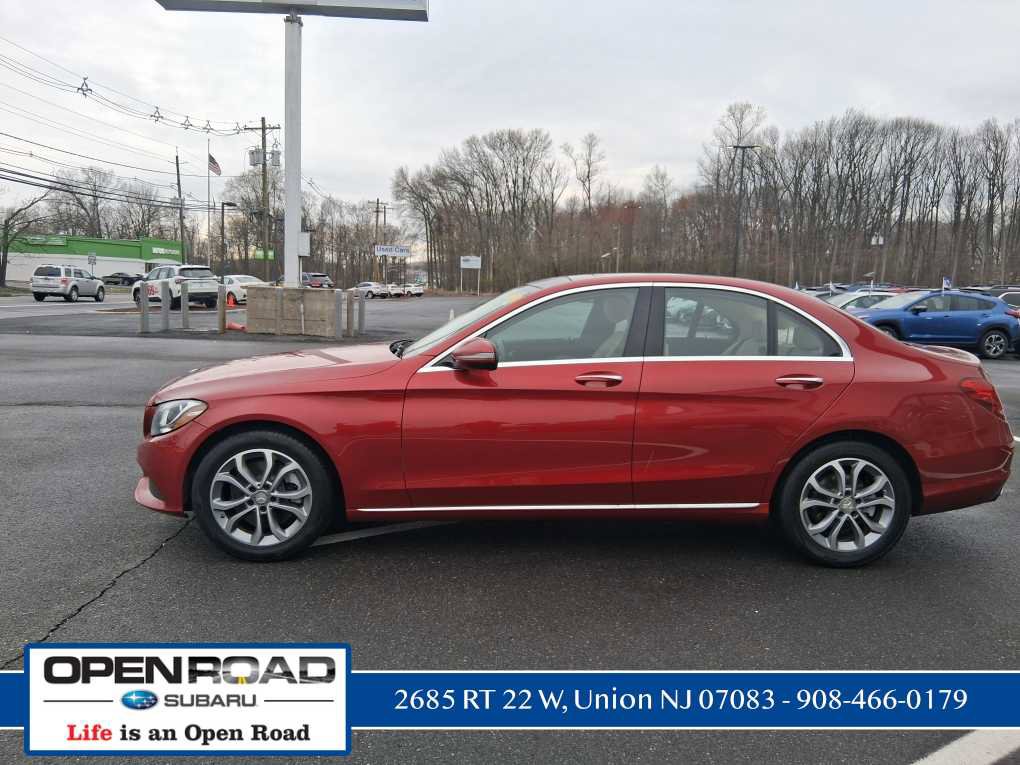 Used 2017 Mercedes-Benz C 300 4MATIC Sedan w/ Premium 1 Package image 4