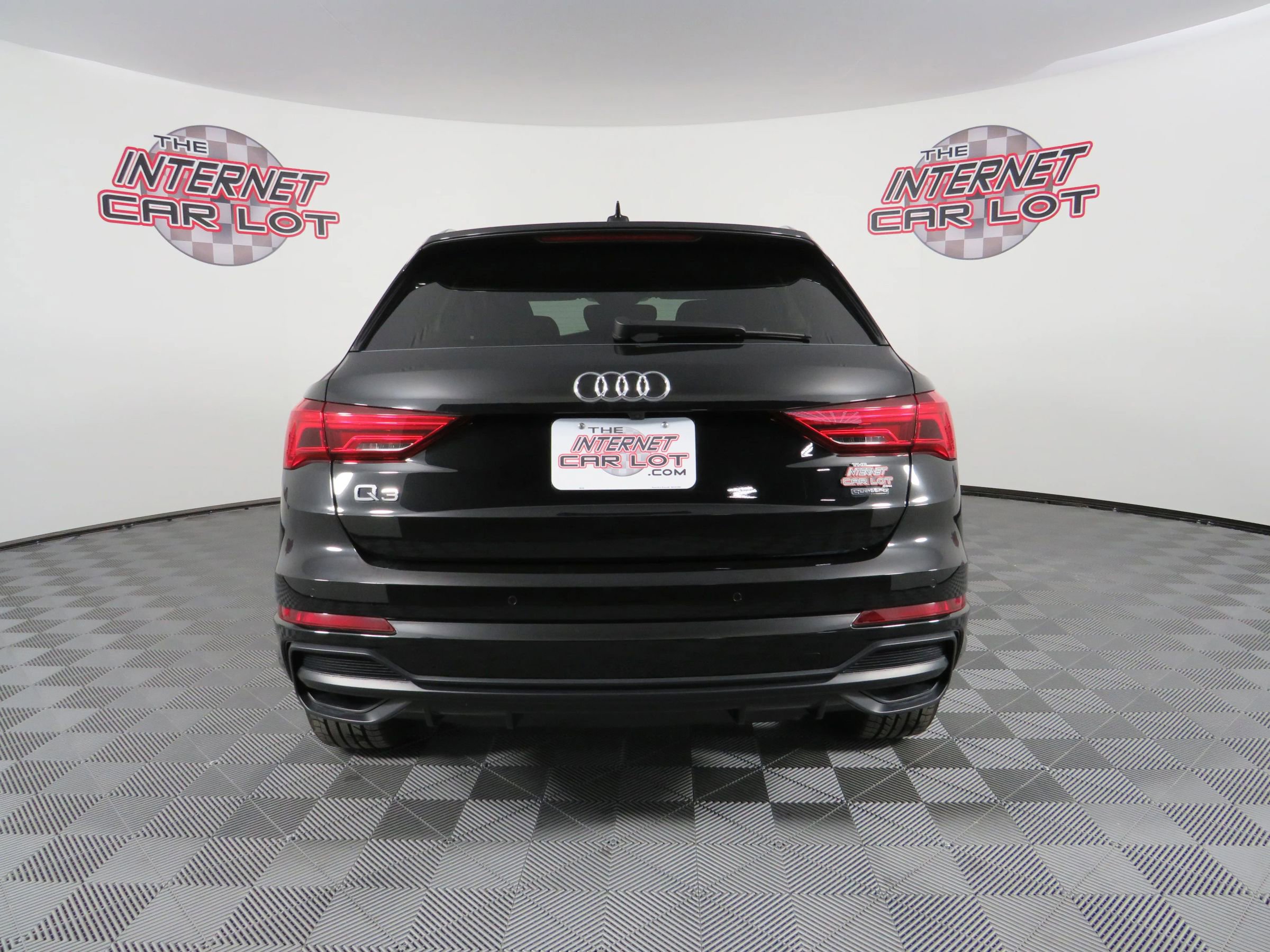 Used 2021 Audi Q3 2.0T Premium Plus w/ Premium Plus Package AWD/4WD image 6