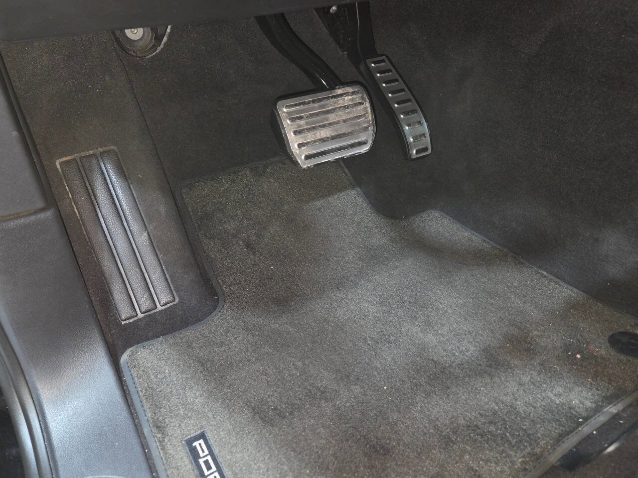 Used 2013 Porsche Cayenne GTS image 66