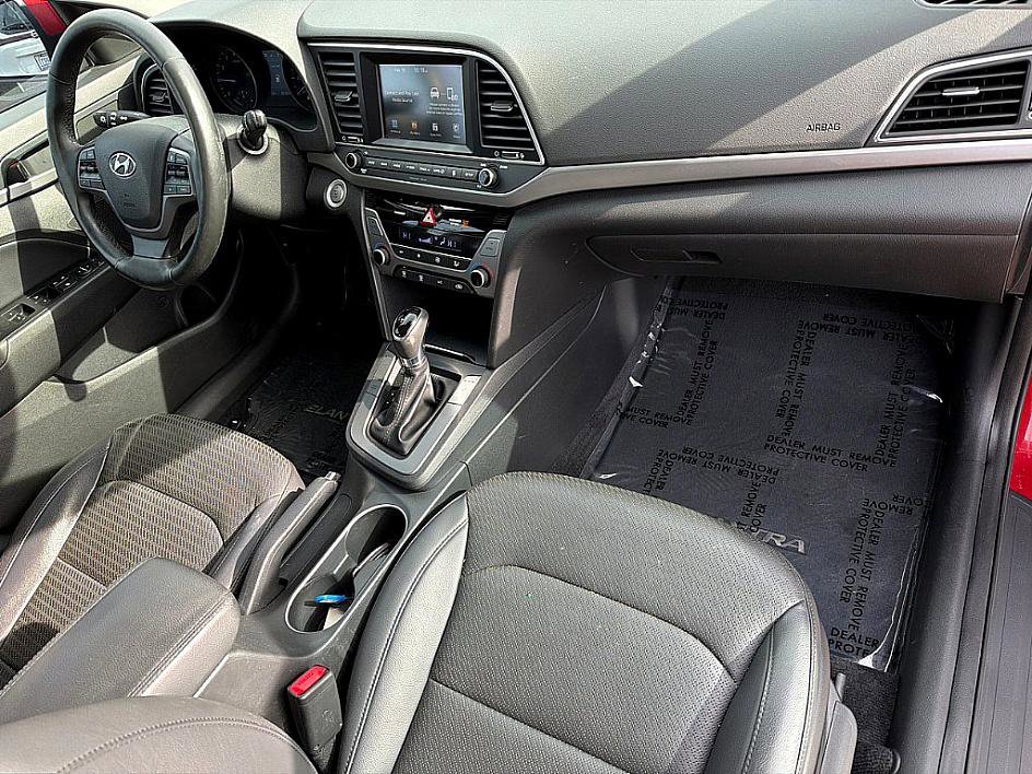 Used 2017 Hyundai Elantra Limited image 21