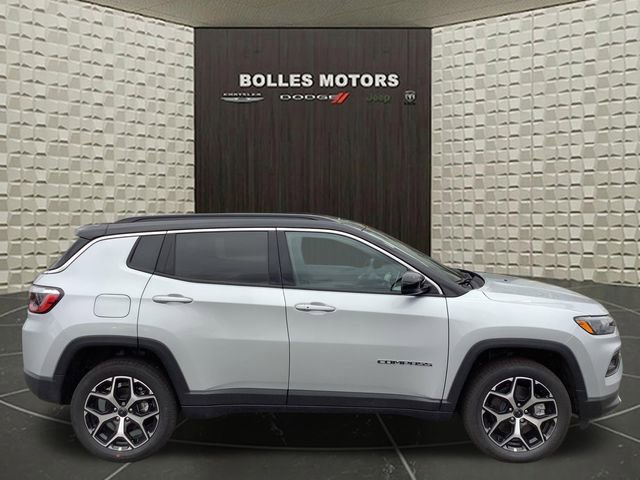 New 2026 Jeep Compass Limited w/ Sun, Sound & Navigation Group