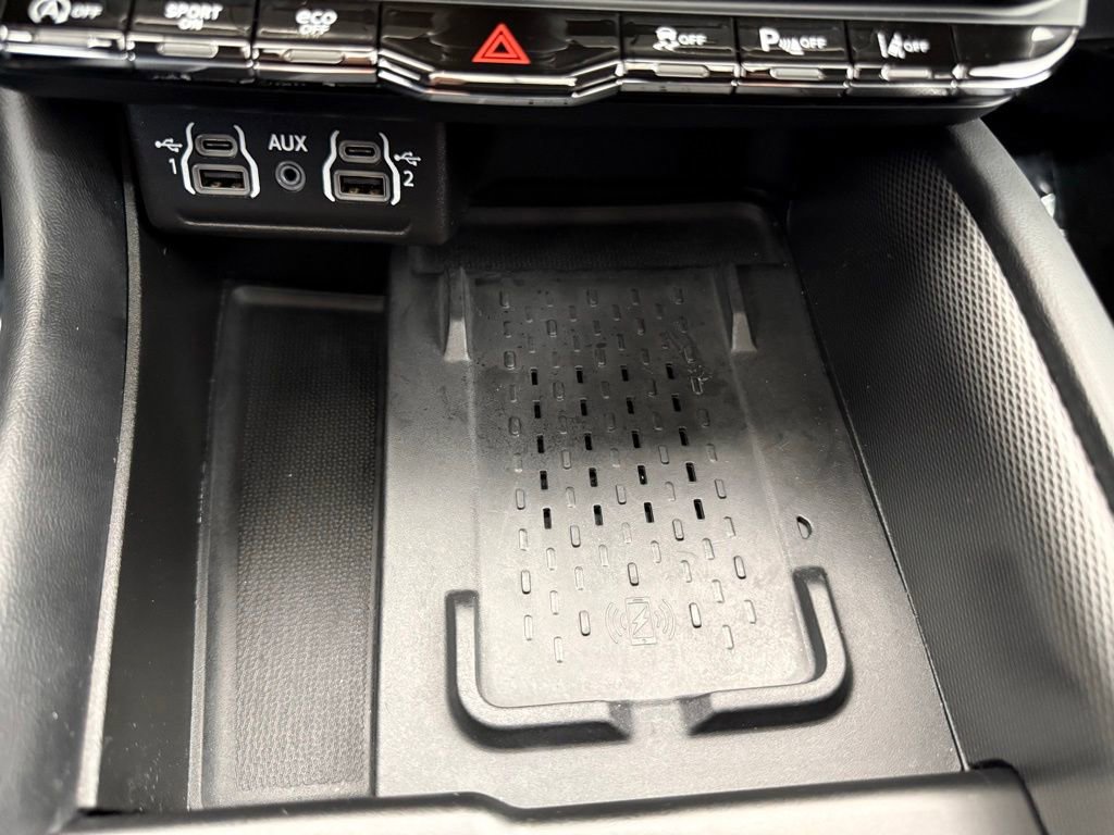Used 2025 Dodge Durango GT AWD/4WD image 45