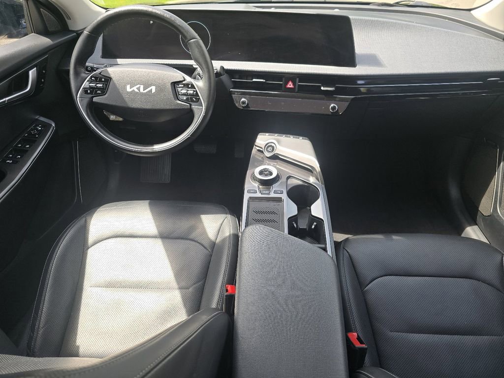 Used 2022 Kia EV6 Wind AWD/4WD image 22